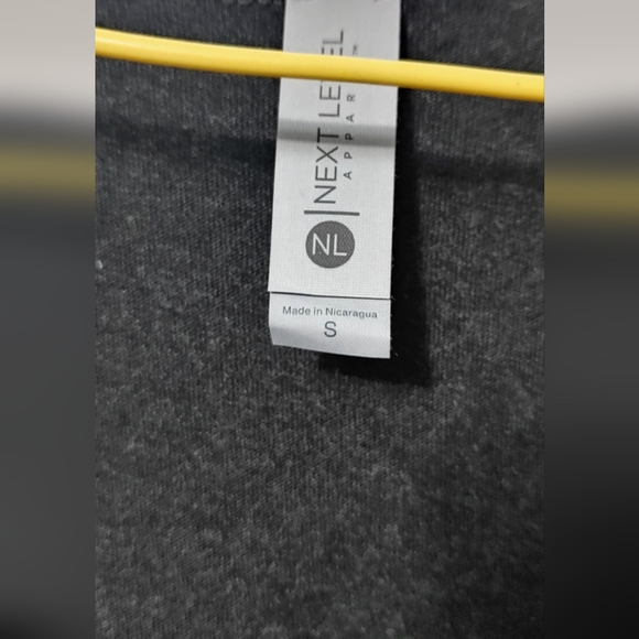 Dutton Ranch Tank Size Small NWOT - Picture 3 of 3